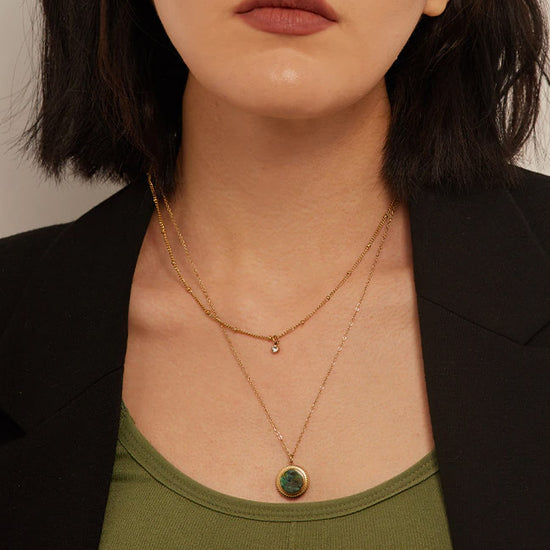Double layered green gold women's necklace